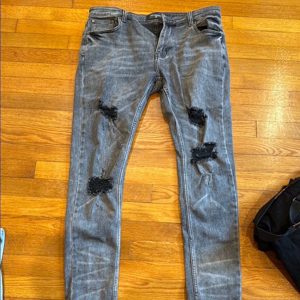 Men's Distressed Gray Jeans